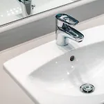 Апартаменты The Whitestone