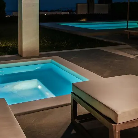 The Whitestone * Split