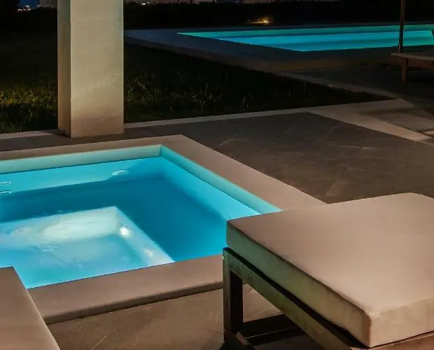 The Whitestone * Split