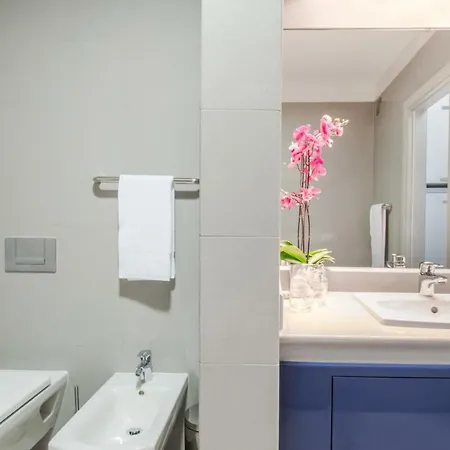 Apartament The Whitestone Split